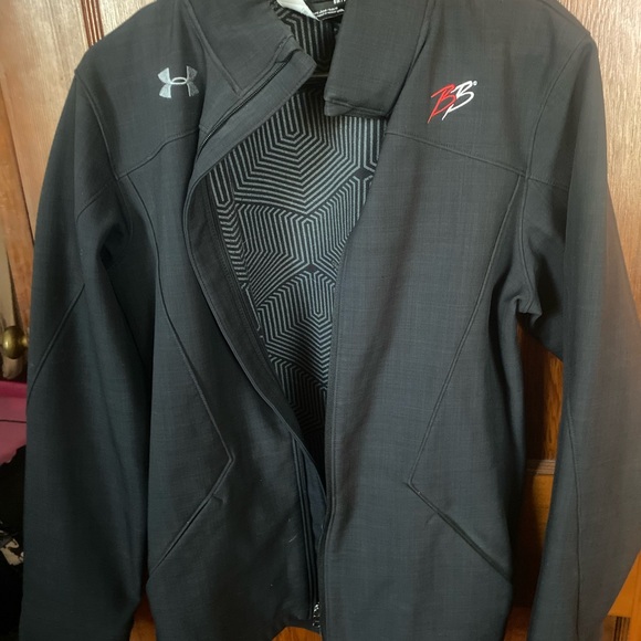 Under Armour - Picture 12 of 16